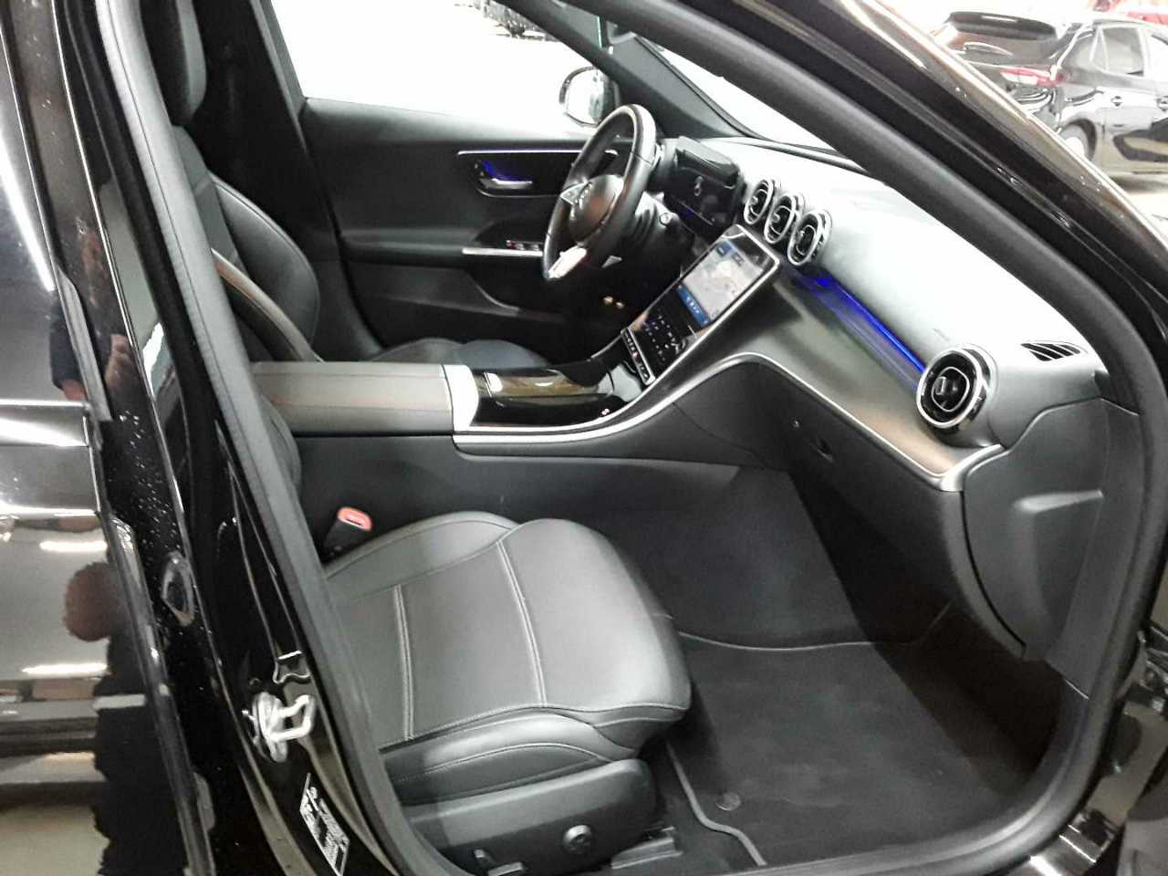 Mercedes-Benz C 300 e 9G-TRONIC Avantgarde 8