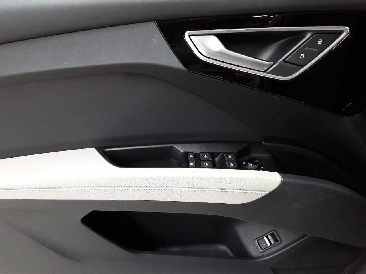 Audi Q4 e-tron 50 quattro 16