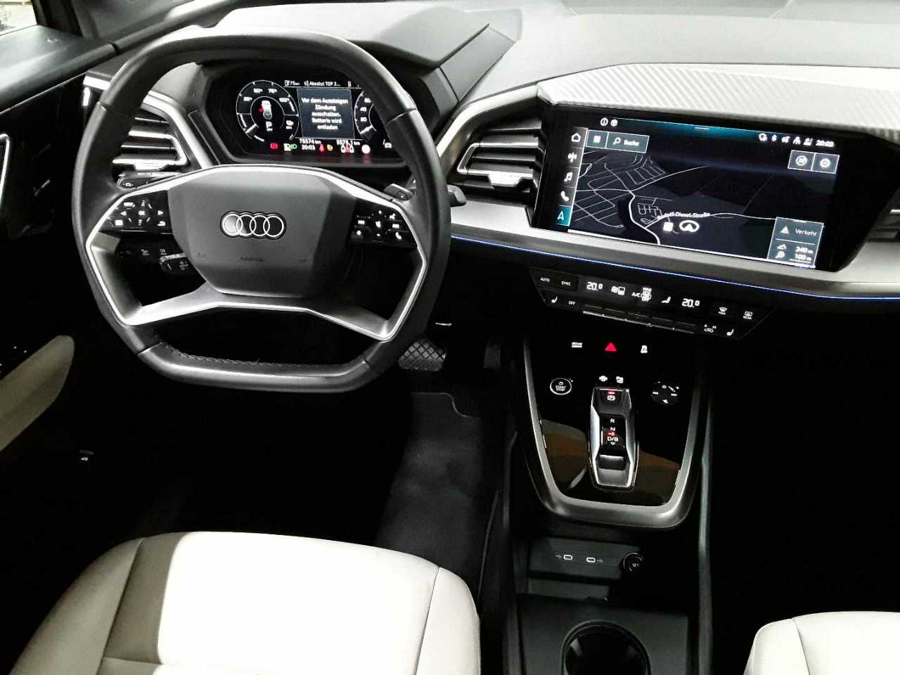 Audi Q4 e-tron 50 quattro 10