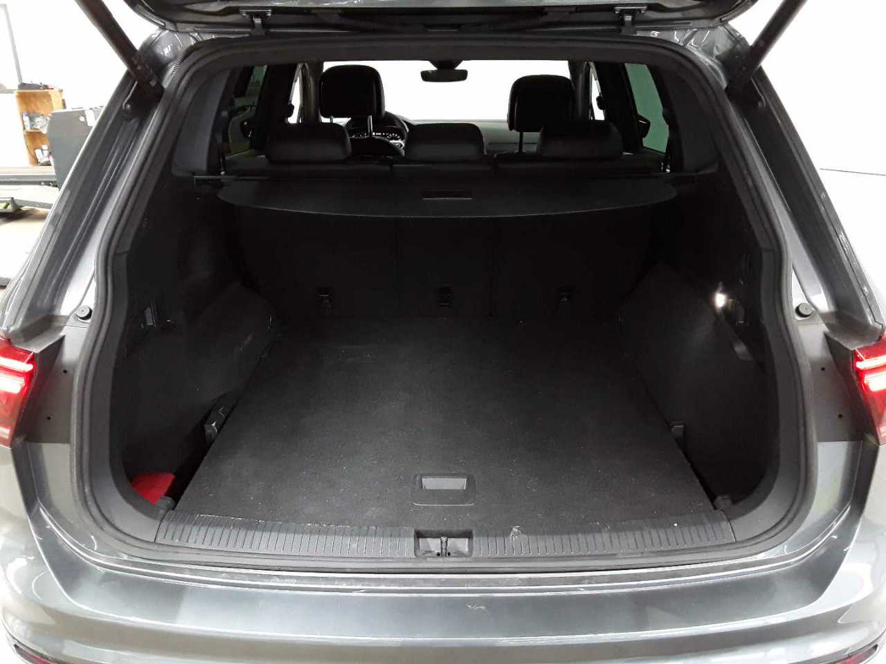 Volkswagen Tiguan Allspace 2.0 TDI SCR 4Motion DSG R-Line 15