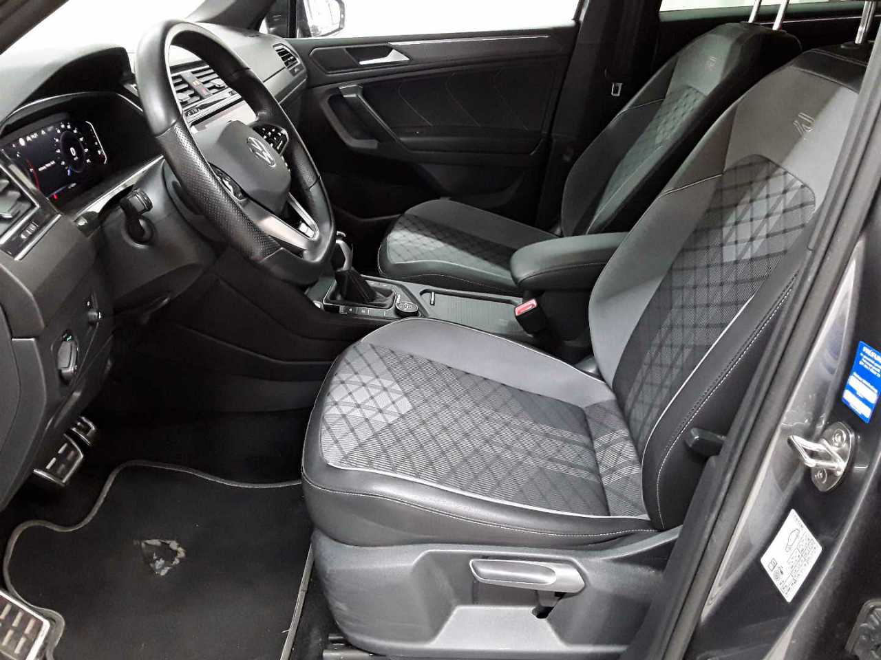 Volkswagen Tiguan Allspace 2.0 TDI SCR 4Motion DSG R-Line 7
