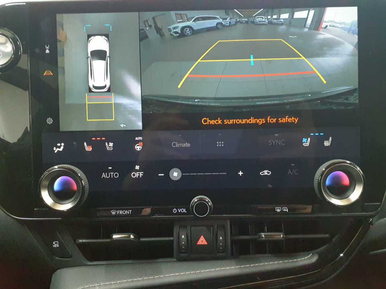 Lexus NX 450h+ E-FOUR F SPORT-Paket 17