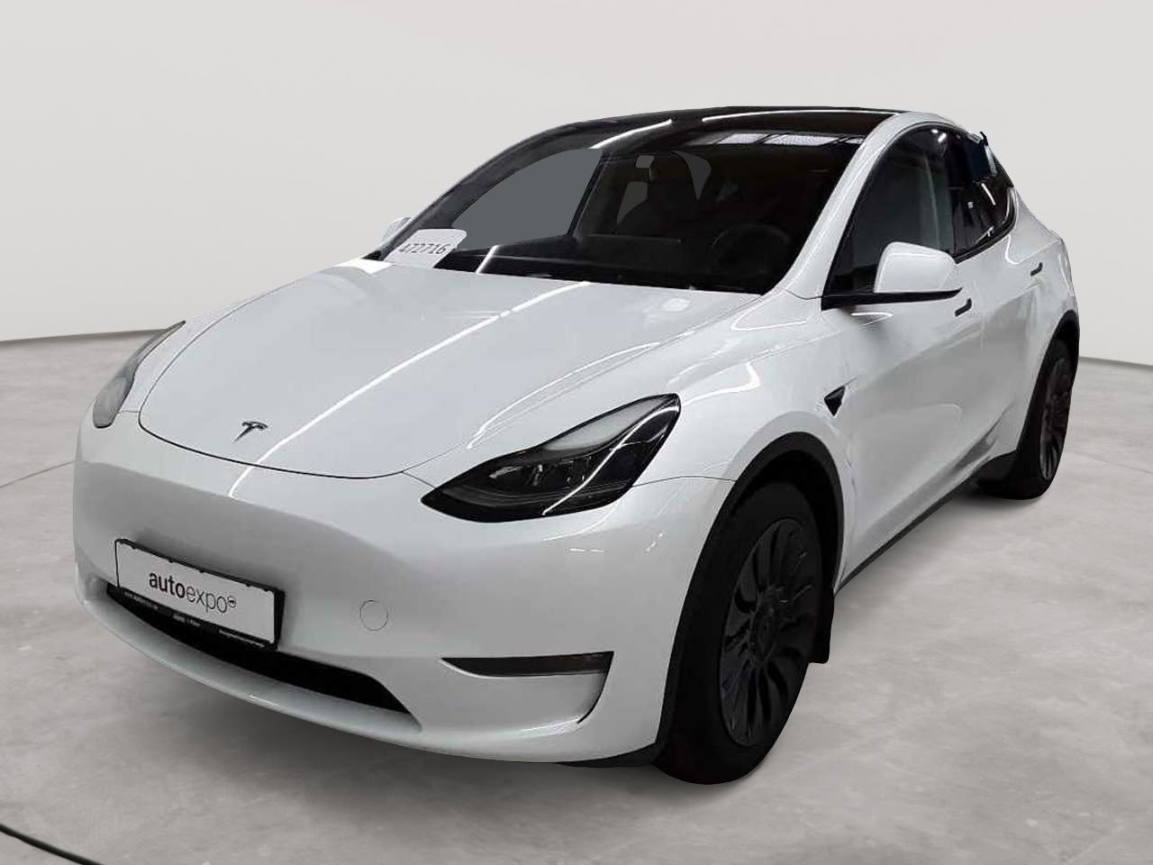 Tesla Model Y Long Range Dual Motor AWD 2