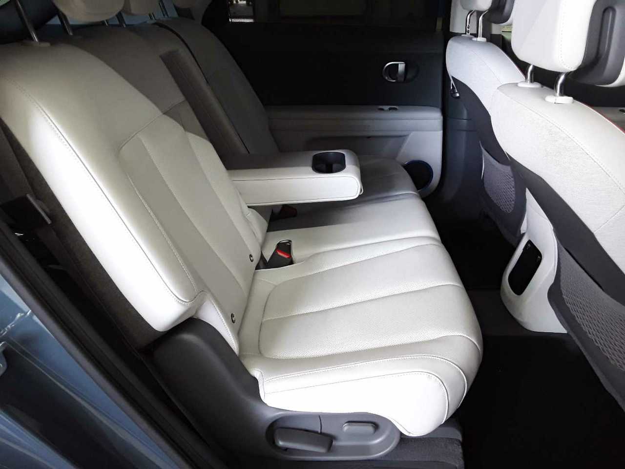 Hyundai IONIQ 5 77,4 kWh 4WD Uniq 14