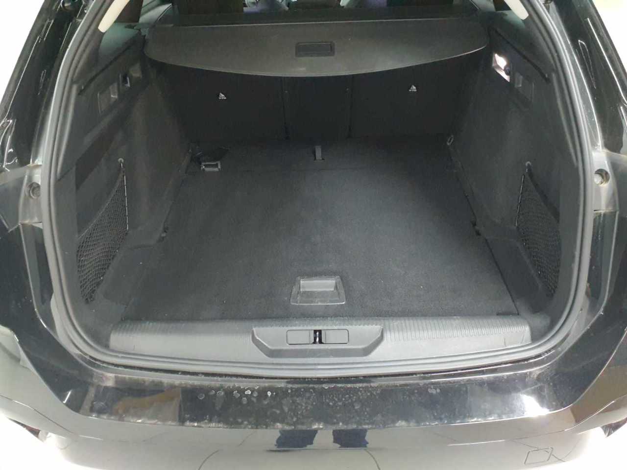 Peugeot 308 SW BlueHDi 130 EAT8 Allure Pack 15