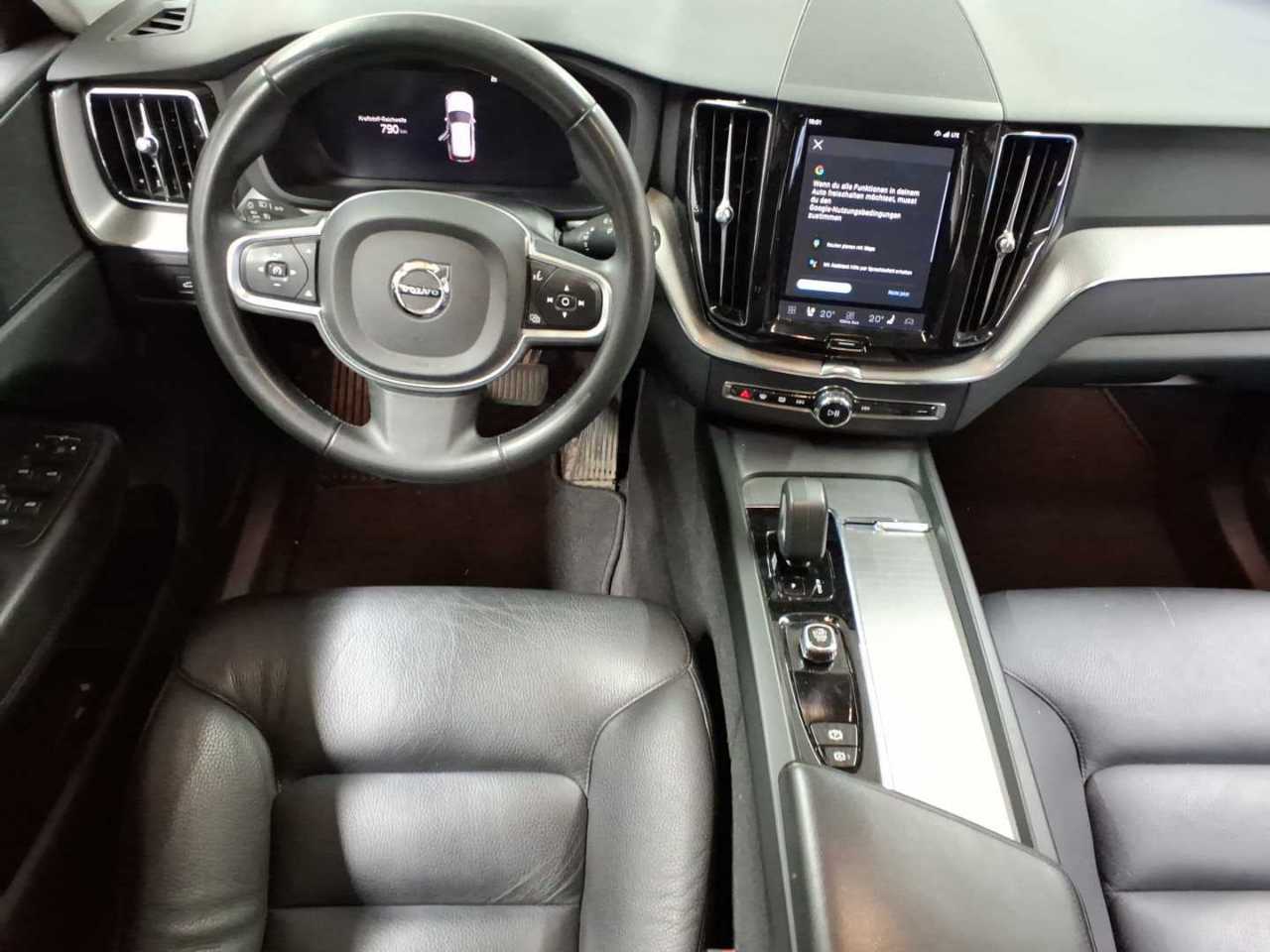 Volvo XC60 B4 D Core 10
