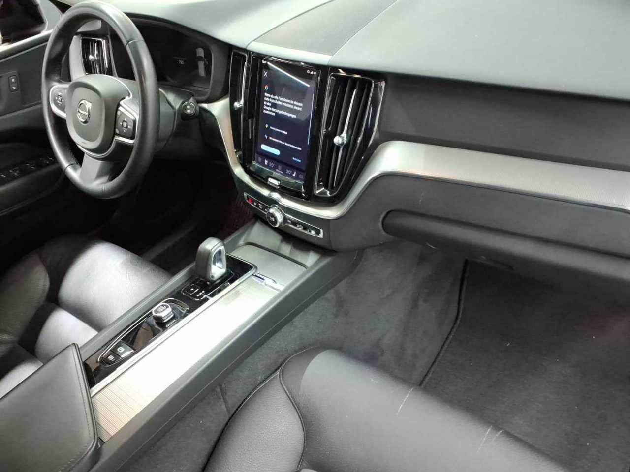 Volvo XC60 B4 D Core 9
