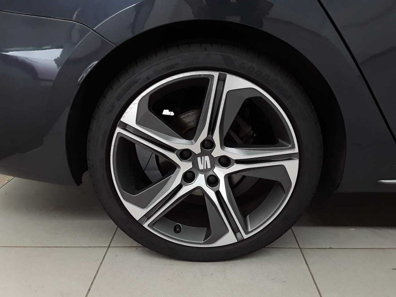 Seat Leon Sportstourer 2.0 TDI DSG FR Plus 19