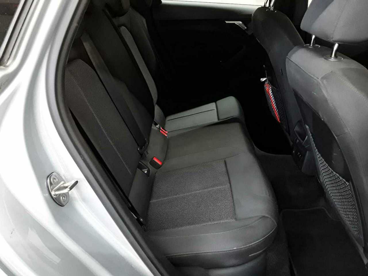 Audi A3 35 TDI Sportback S tronic 14