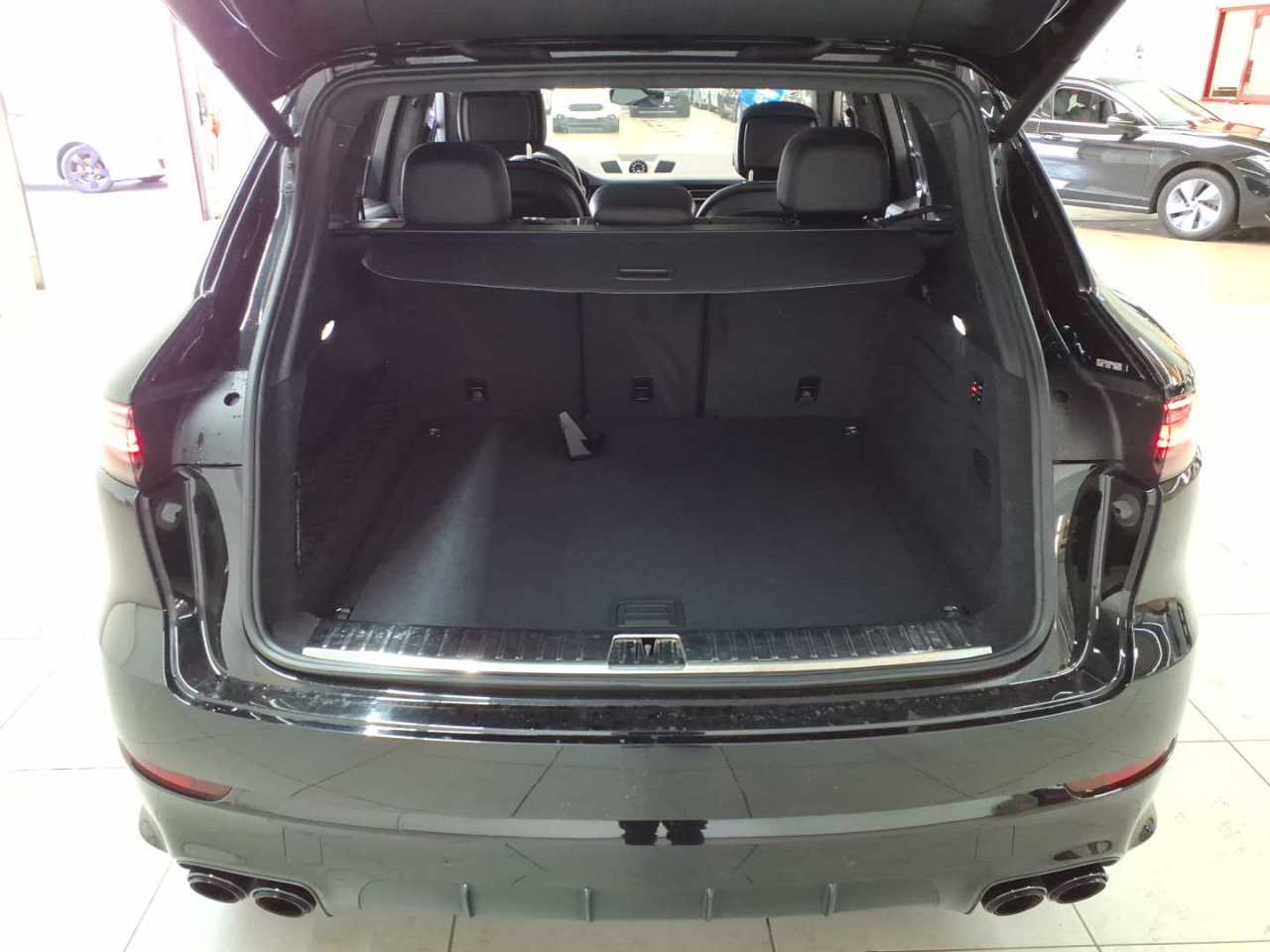 Porsche Cayenne GTS Tiptronic S 15
