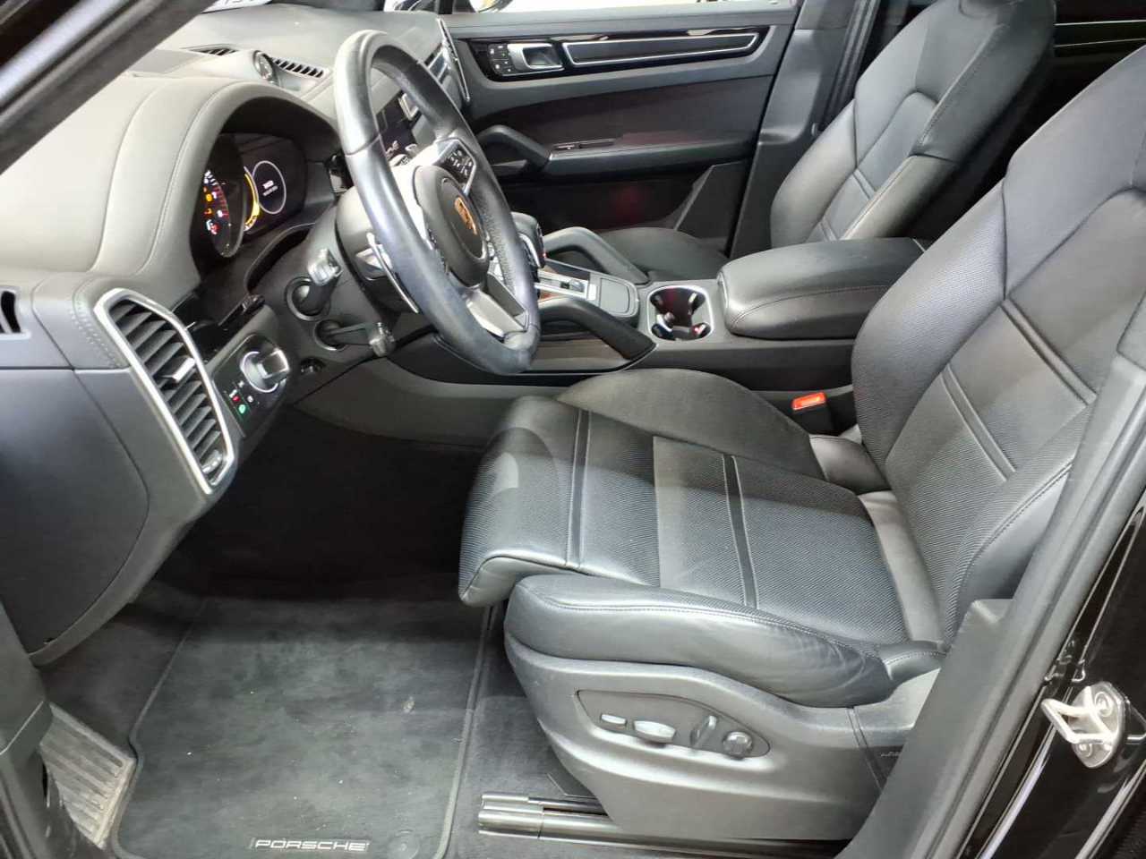Porsche Cayenne GTS Tiptronic S 7