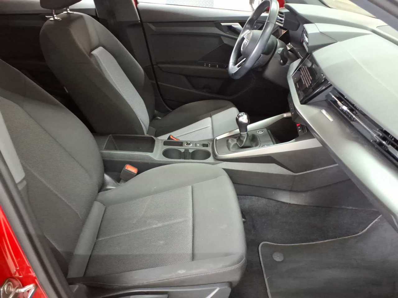 Audi A3 30 TDI Sportback 8