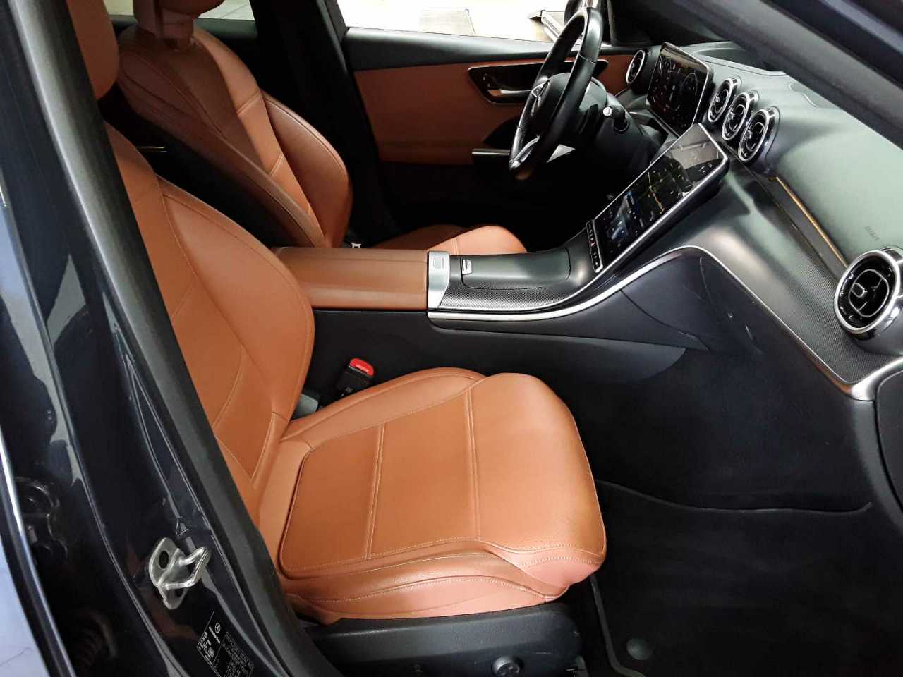 Mercedes-Benz C 300 d T 9G-TRONIC Avantgarde 8