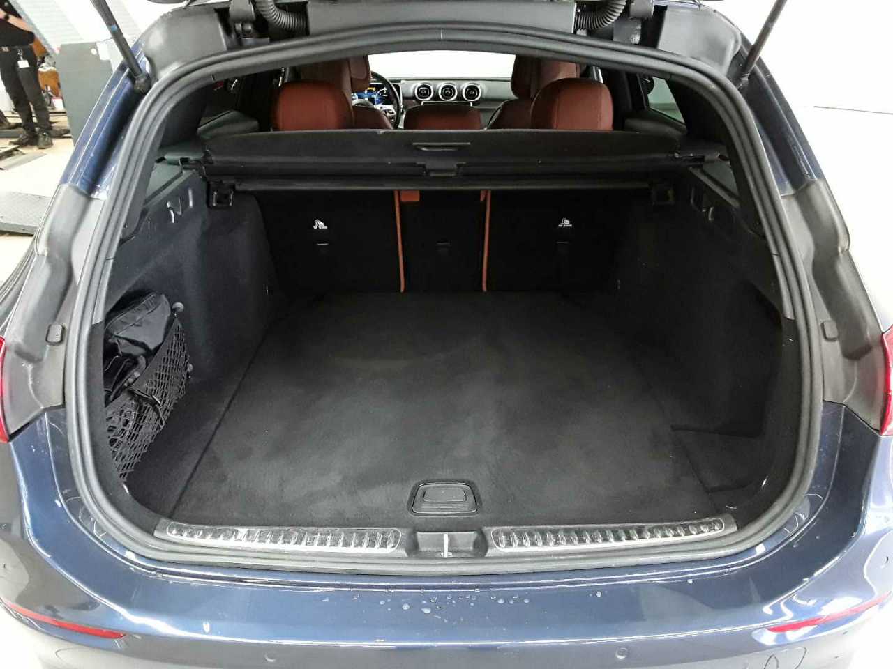 Mercedes-Benz C 300 d T 9G-TRONIC Avantgarde 15