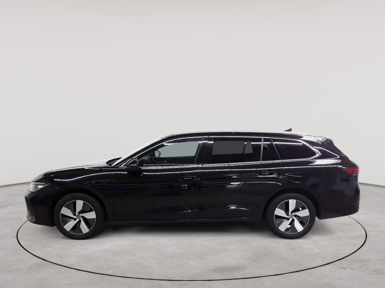 Vw Passat Variant 1.5 e-TSI OPF DSG Business 6