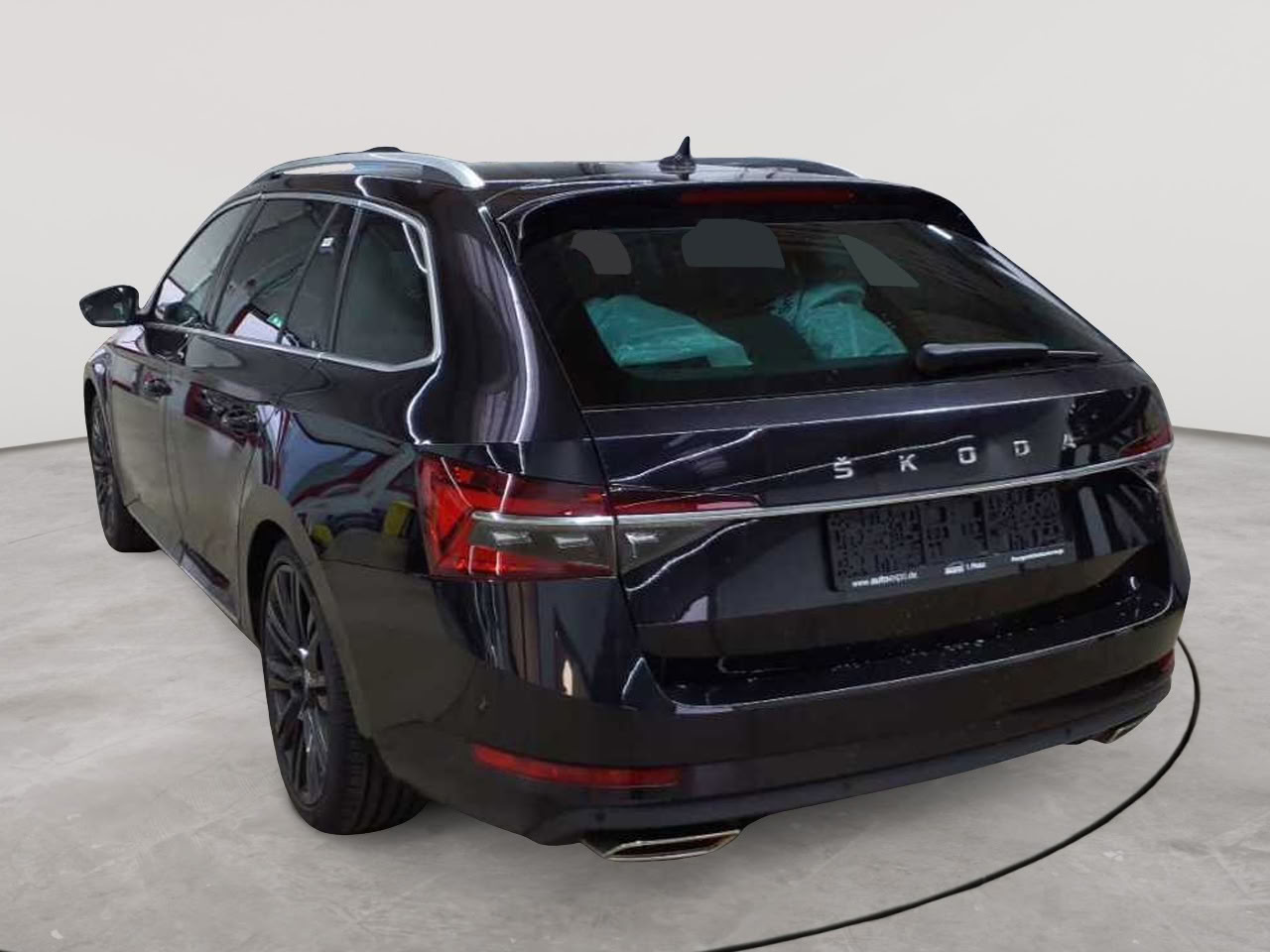 Skoda Superb Combi 2.0 TSI 4x4 DSG L&K 5