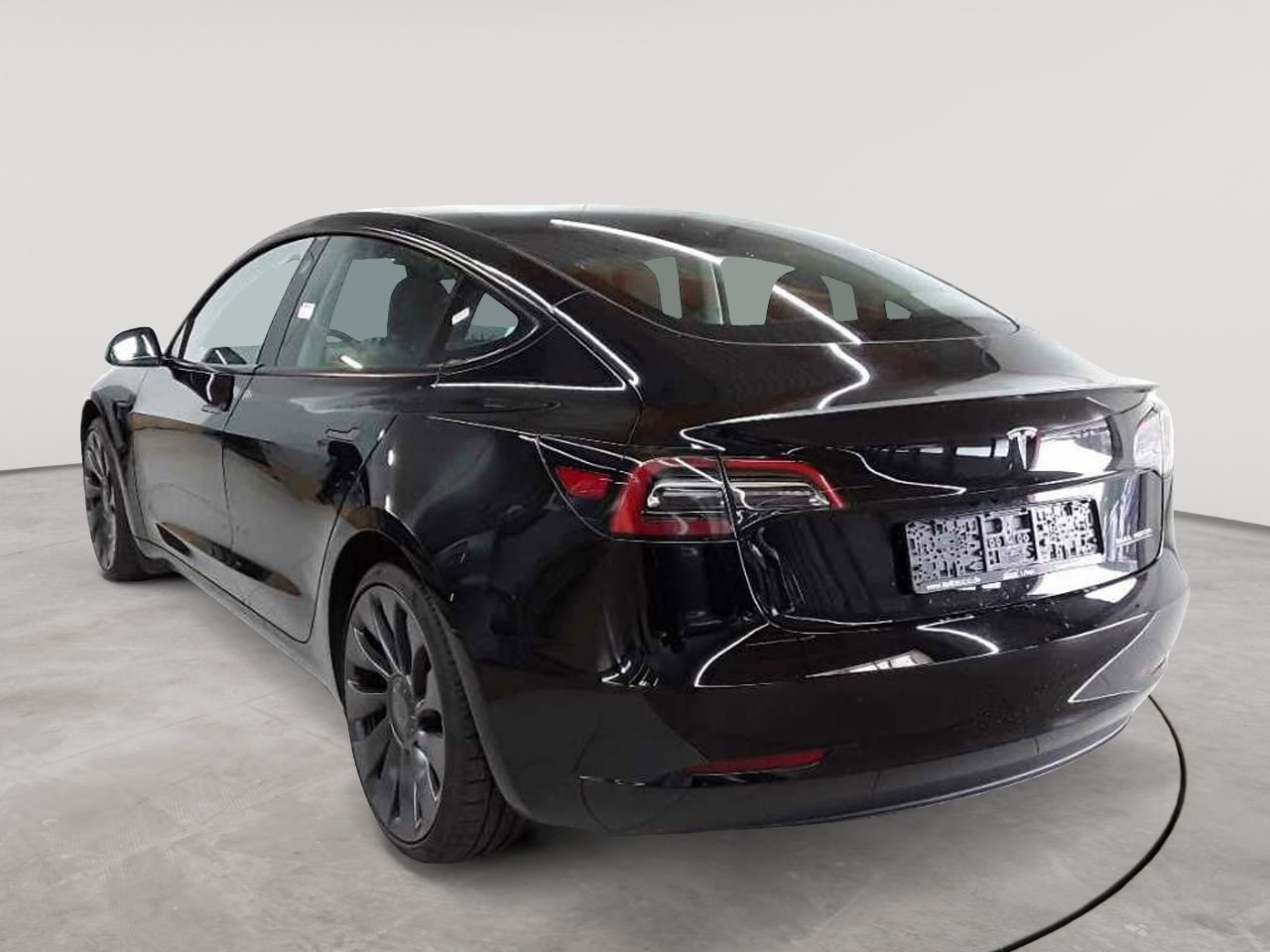 Tesla Model 3 Langstreckenbatt. Allradantrieb Dual Motor Performance 5