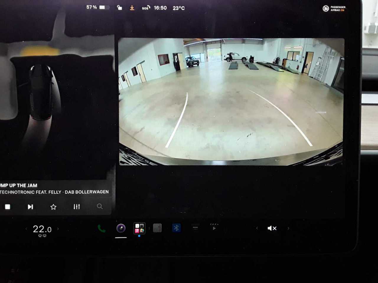 Tesla Model 3 Langstreckenbatt. Allradantrieb Dual Motor Performance 16