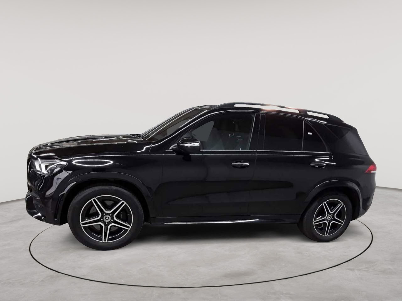 Mercedes-Benz GLE 300 d 4Matic 9G-TRONIC AMG Line 6