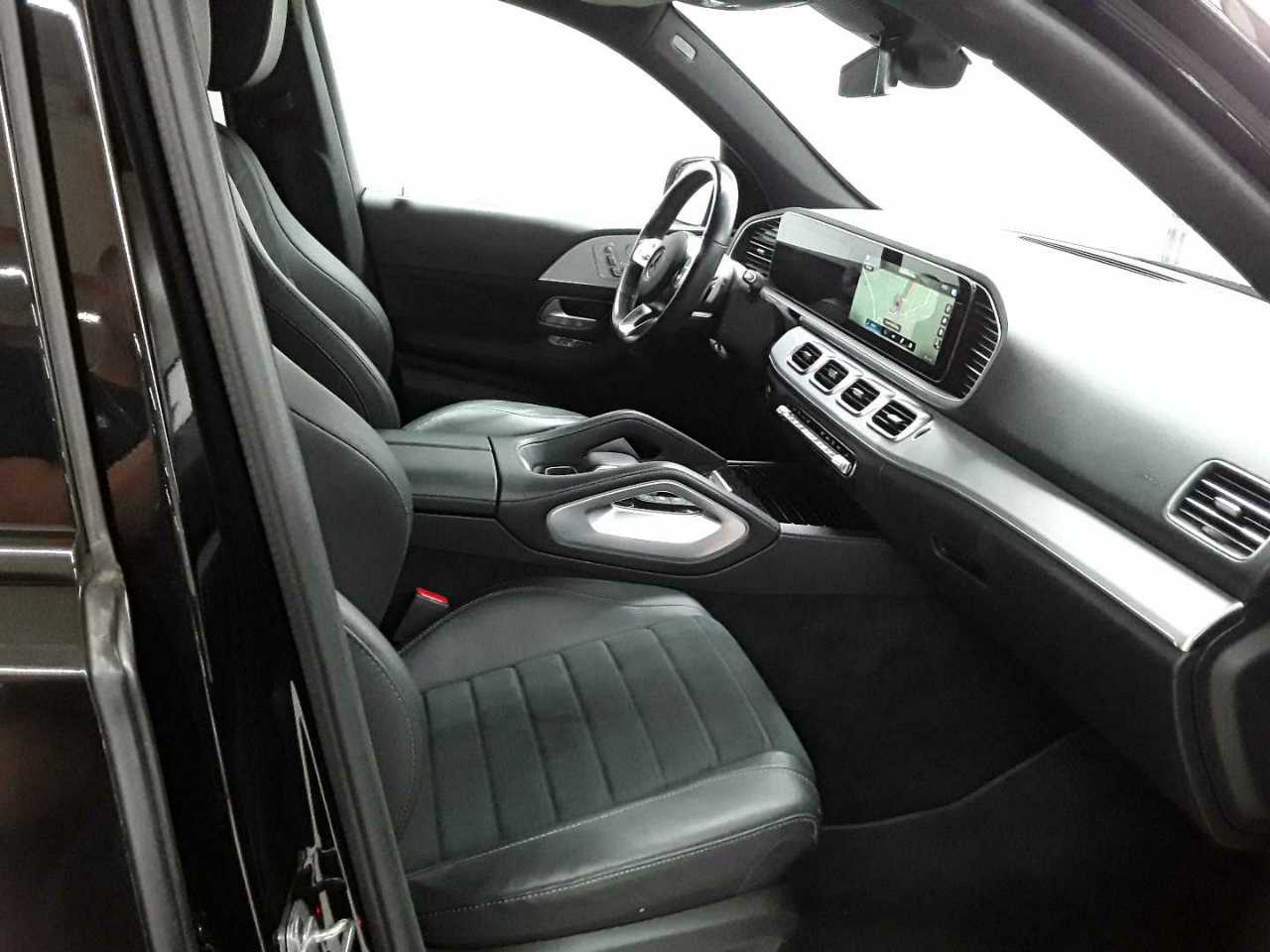 Mercedes-Benz GLE 300 d 4Matic 9G-TRONIC AMG Line 8