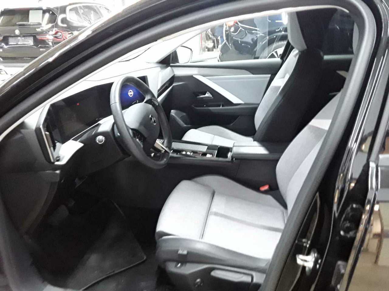Opel Astra Sports Tourer 1.2 Turbo Automatik Elegance 7