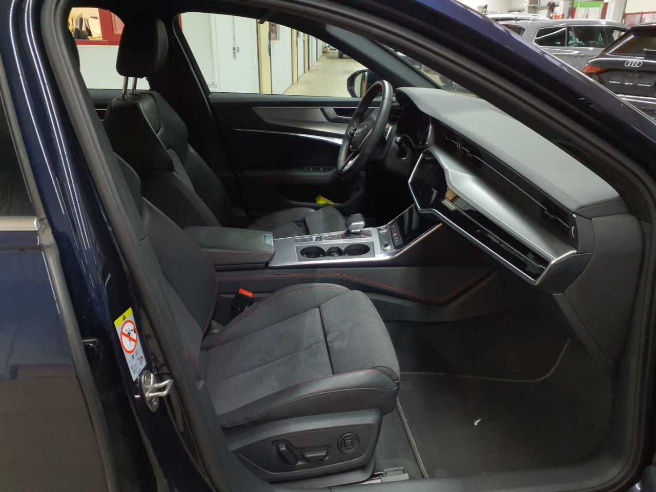 Audi A6 Avant 45 TDI quattro S tronic sport 8