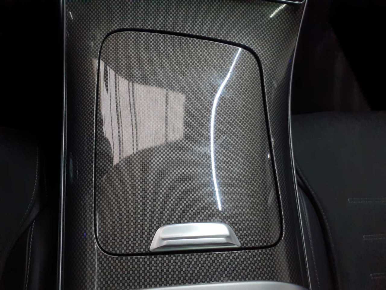 Mercedes-Benz C 180 9G-TRONIC AMG Line 10