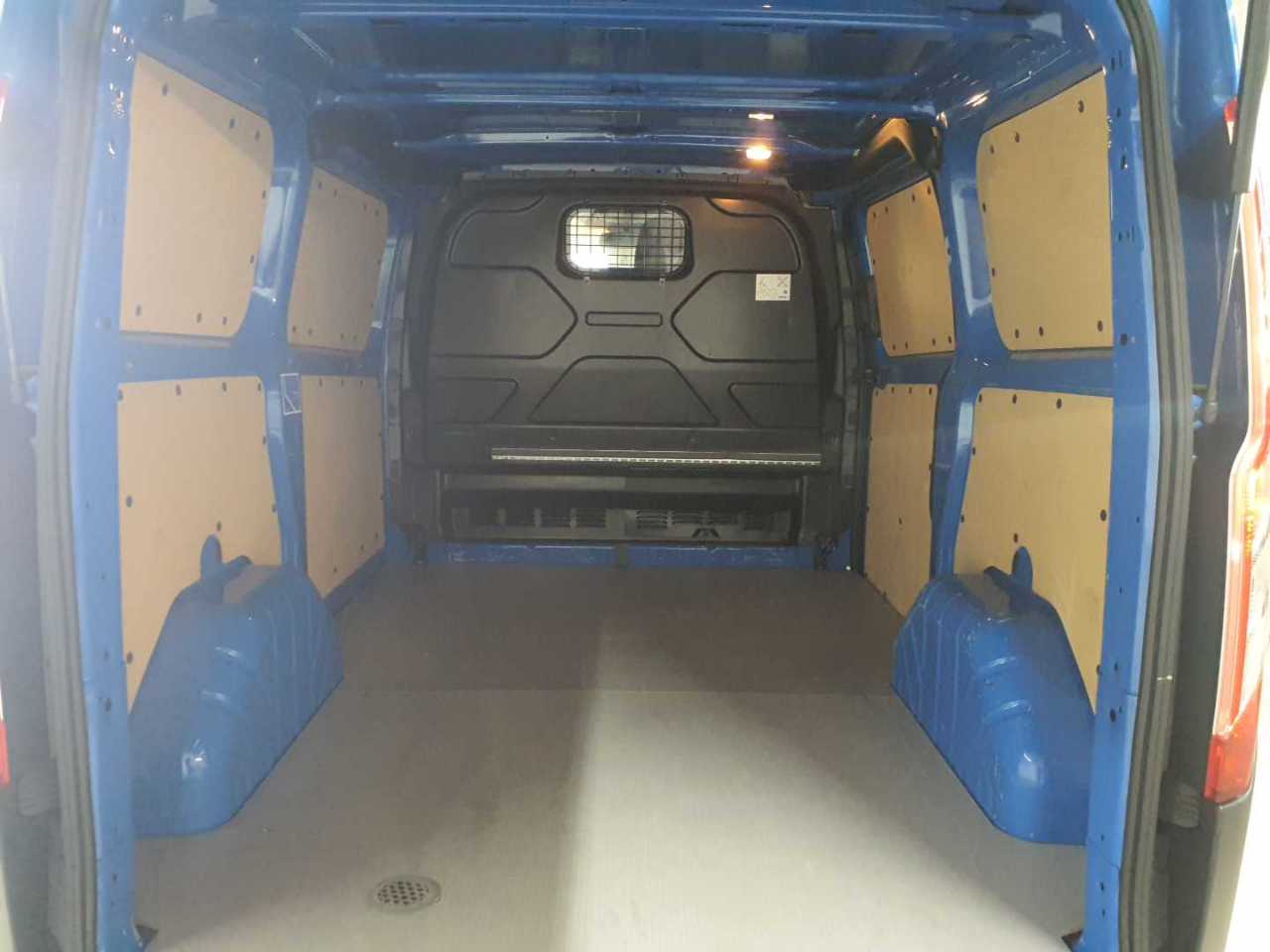 Ford Transit Custom 280 L1H1 LKW VA Trend 15