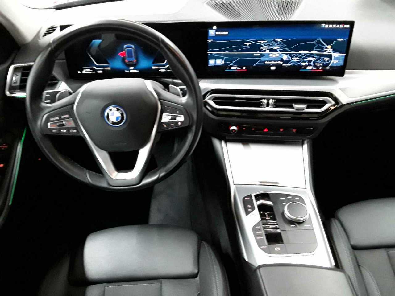 Bmw 320e Touring xDrive Aut. 10