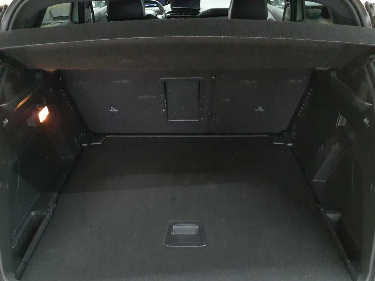 Peugeot 3008 PureTech 130 Stop & Start GPF Allure Pack 15