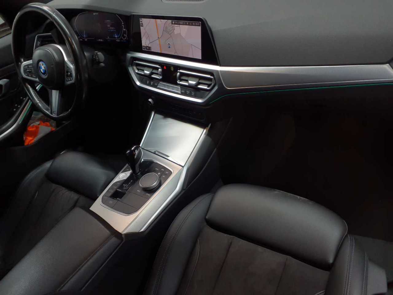 Bmw 330e Touring Aut. M Sport 9