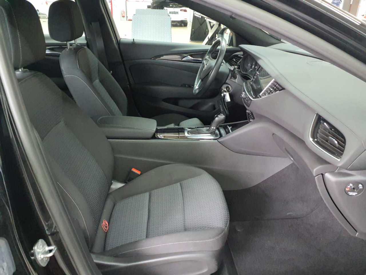 Opel Insignia Sports Tourer 2.0 Diesel Aut. Business 7