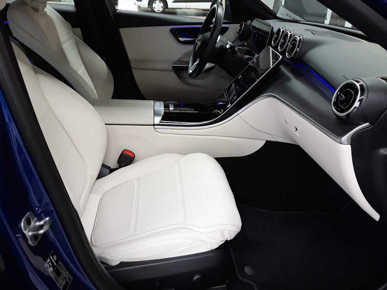 Mercedes-Benz C 220 d T 9G-TRONIC Avantgarde 8