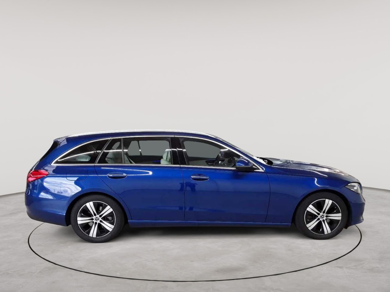 Mercedes-Benz C 220 d T 9G-TRONIC Avantgarde 3