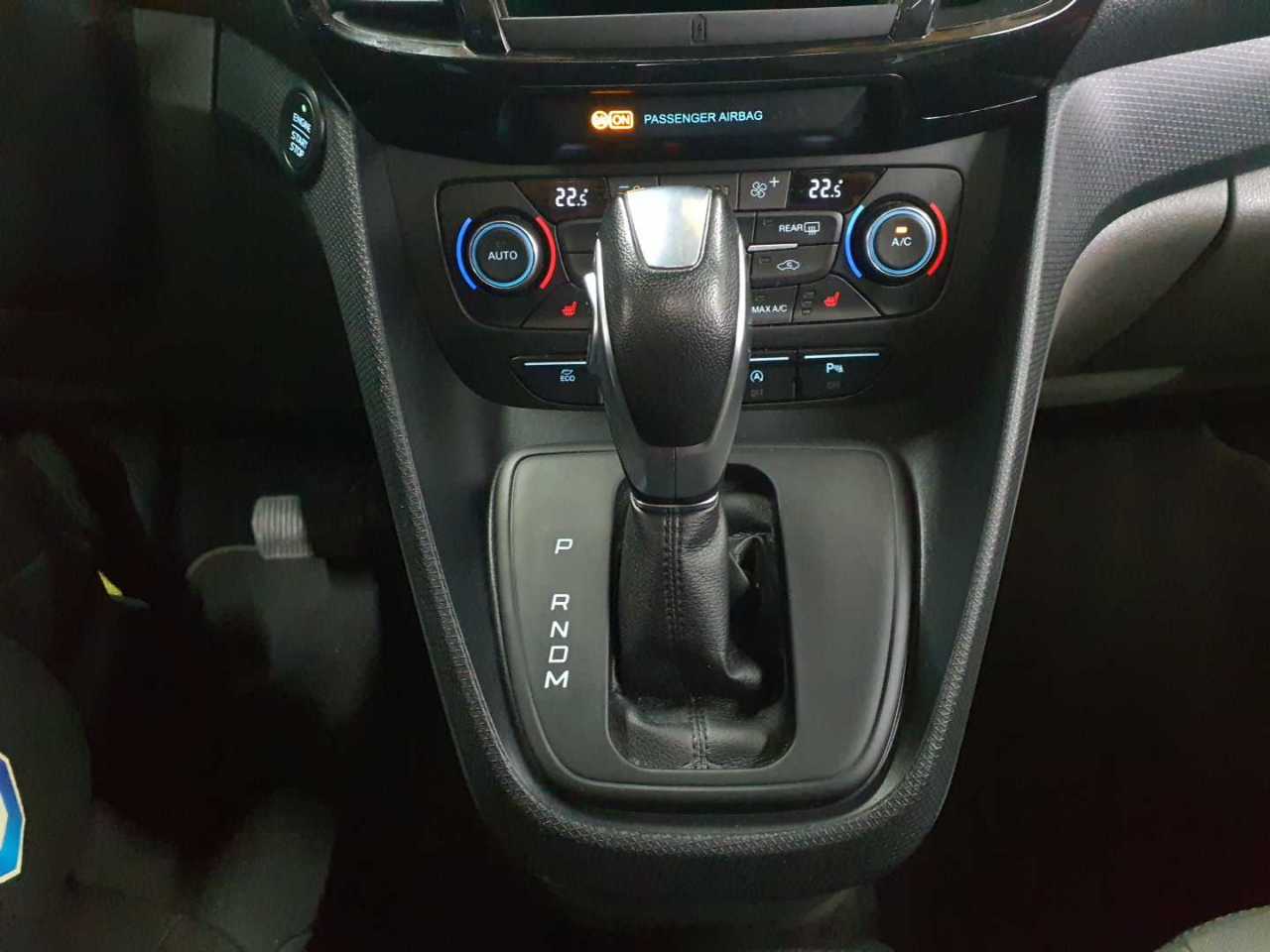 Ford Grand Tourneo Connect 1.5 EcoBlue Aut. Start/Stop Titanium 10