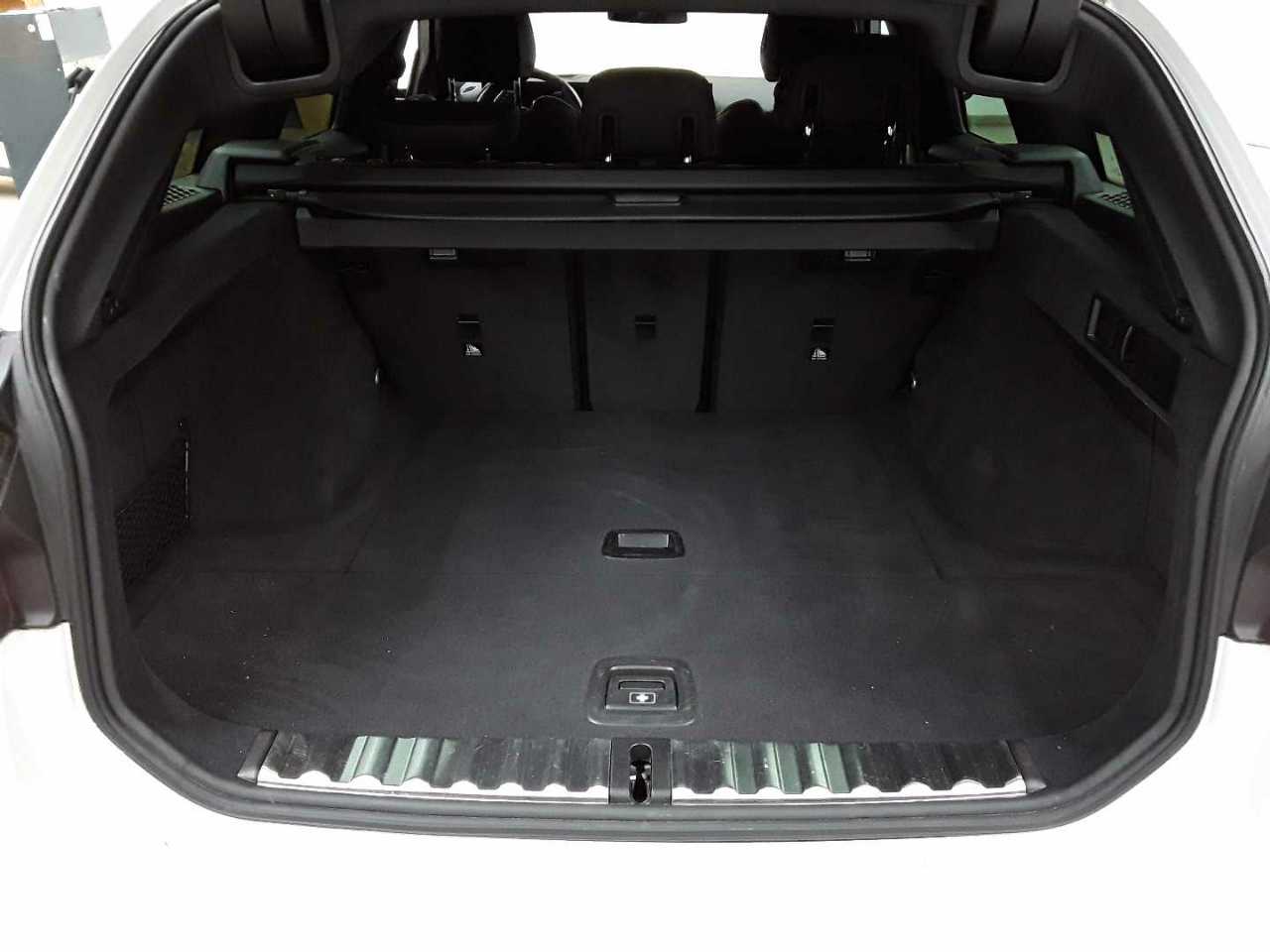 Bmw 318d Touring Aut. 15