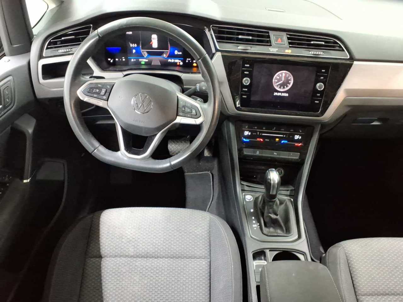Volkswagen Touran 2.0 TDI SCR DSG Comfortline 10