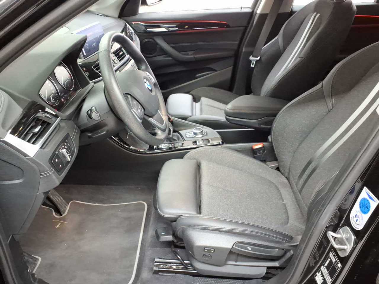BMW X1 sDrive18d Aut. Sport Line 7