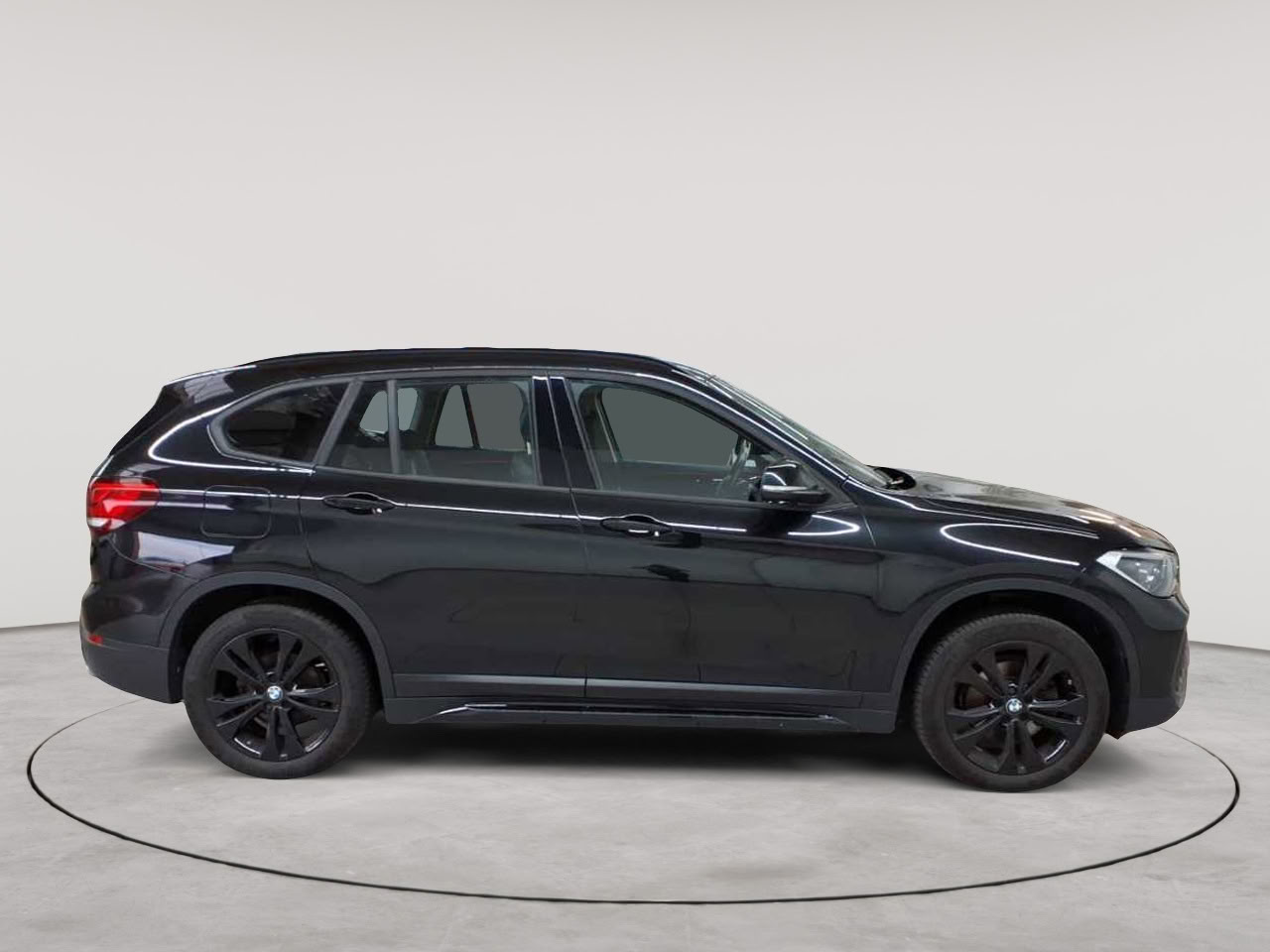 BMW X1 sDrive18d Aut. Sport Line 3