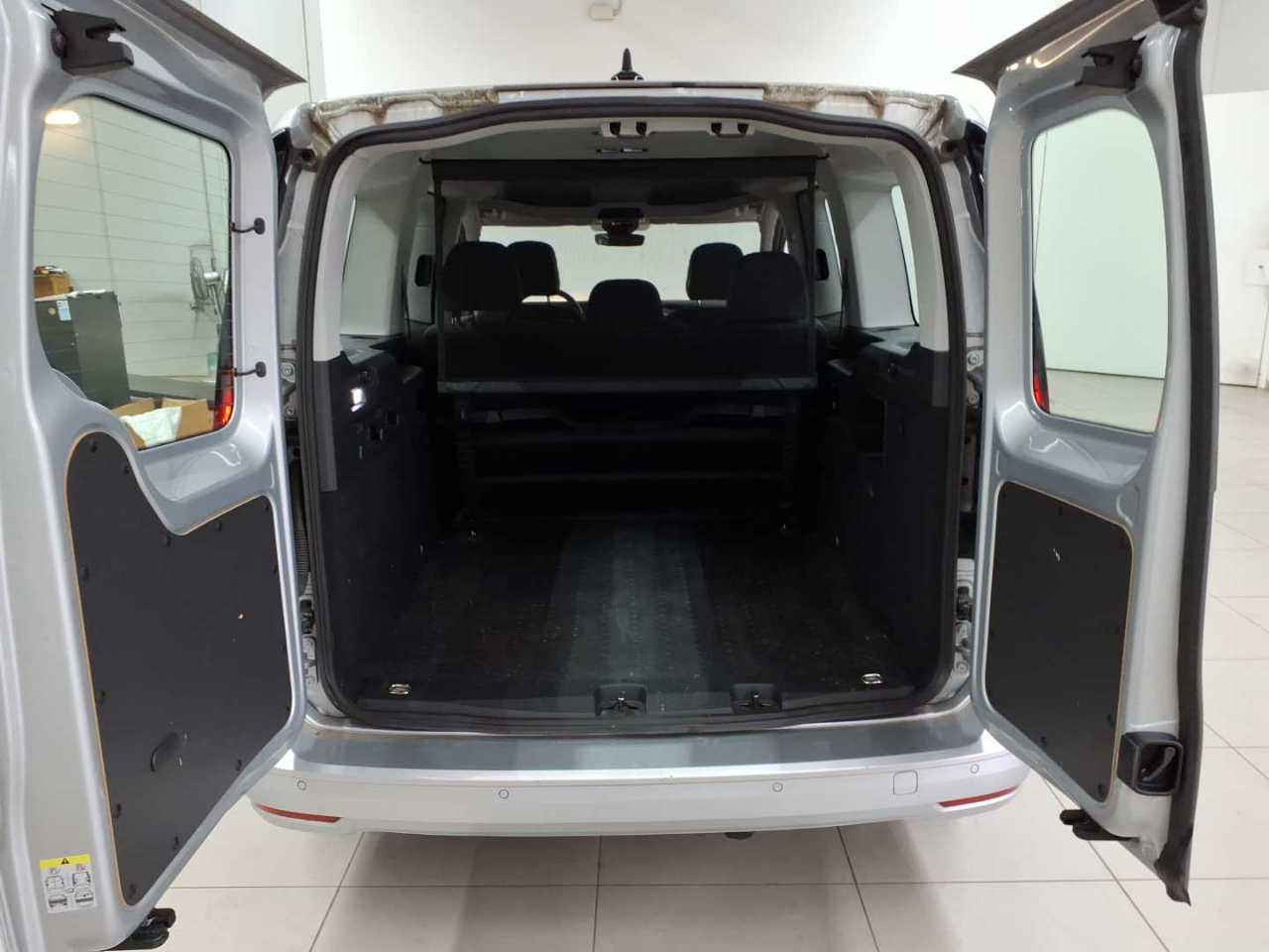 Volkswagen Caddy 2.0 TDI BMT (5-Si.) Kombi Maxi 15