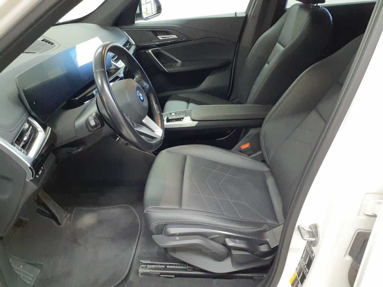 Bmw iX1 xDrive30 xLine 7