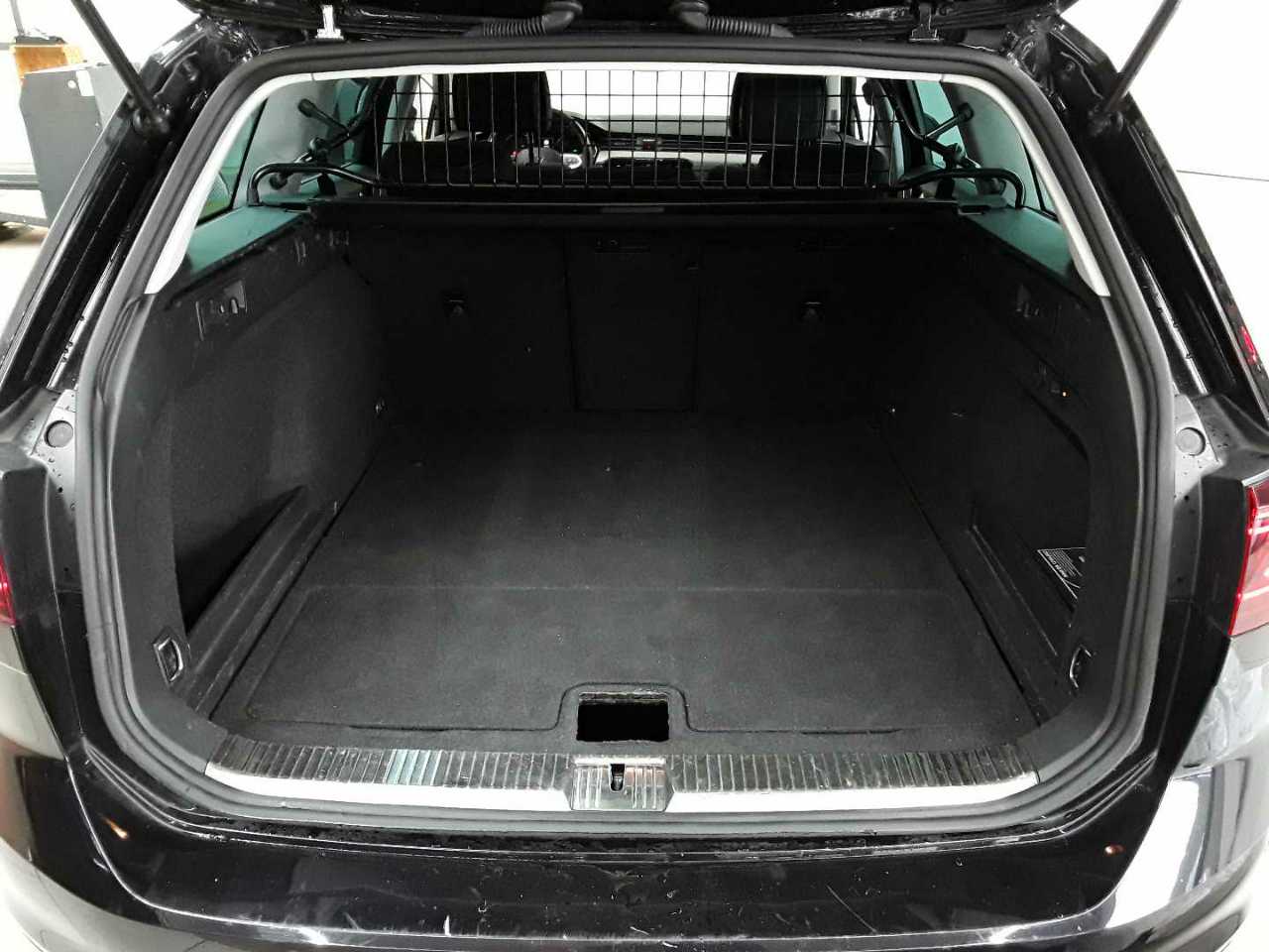 Vw Passat Variant 2.0 TDI SCR DSG Business 15