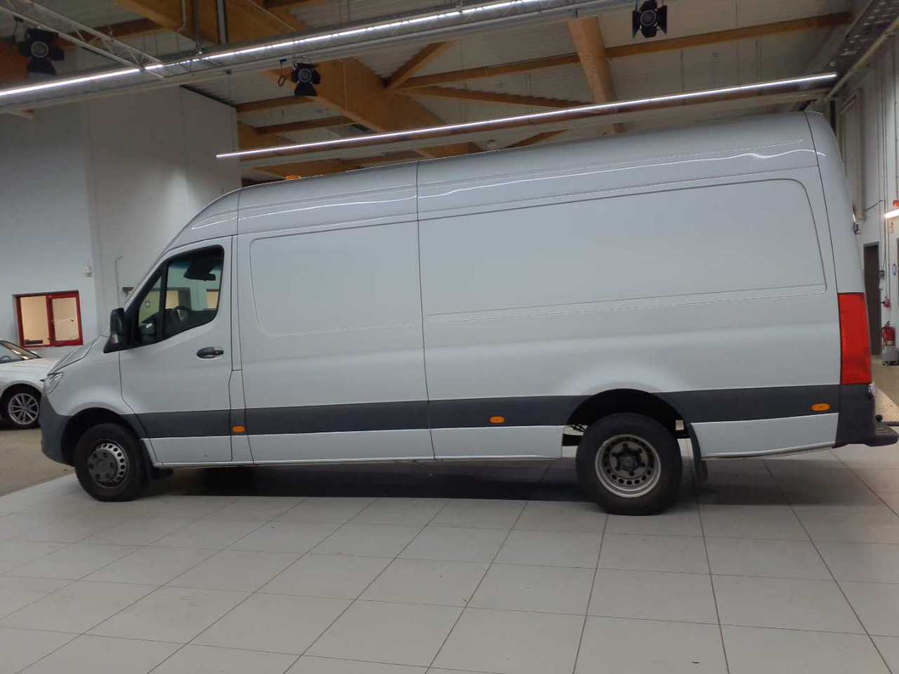 Mercedes-Benz 516 CDI Sprinter Lang HA 7G-TRONIC Plus 7