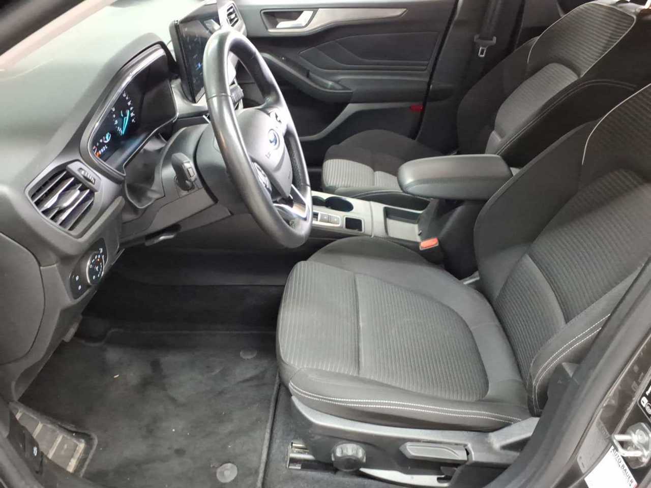 Ford Focus Turnier 1.5 EcoBlue Start-Stopp-System Aut. TITANIUM 7
