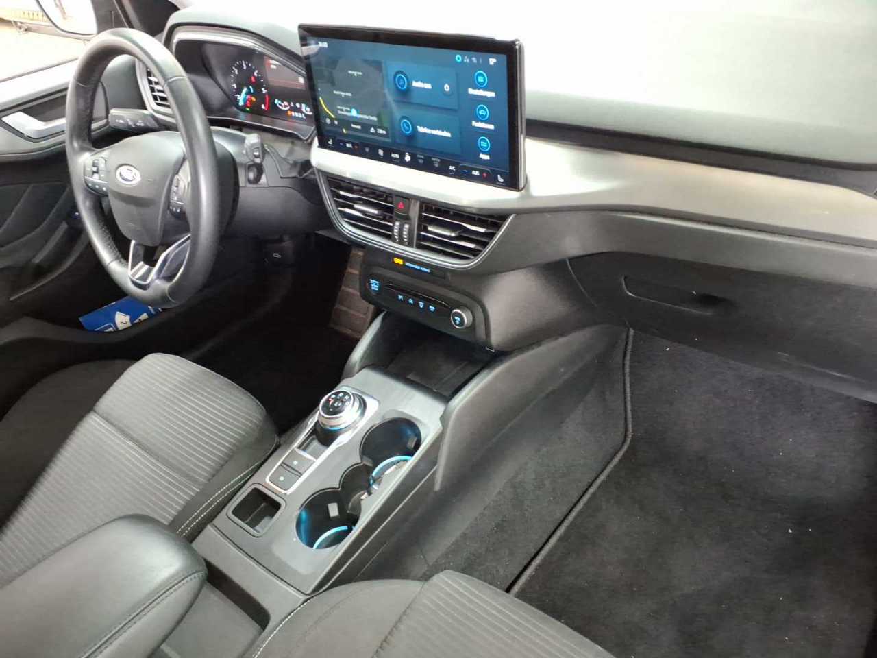 Ford Focus Turnier 1.5 EcoBlue Start-Stopp-System Aut. TITANIUM 9