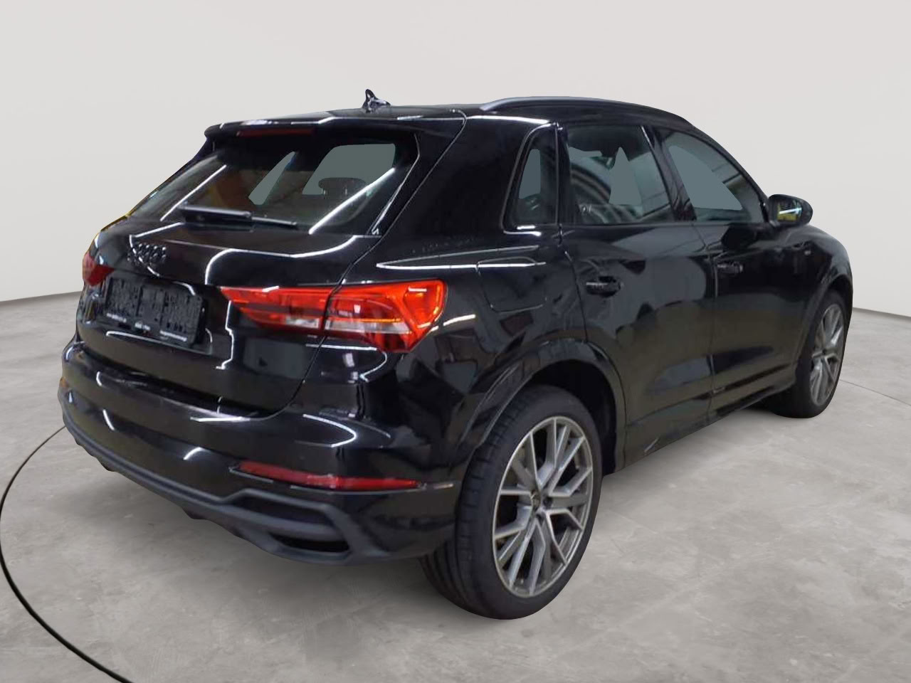 Audi Q3 35 TDI S tronic S line 4
