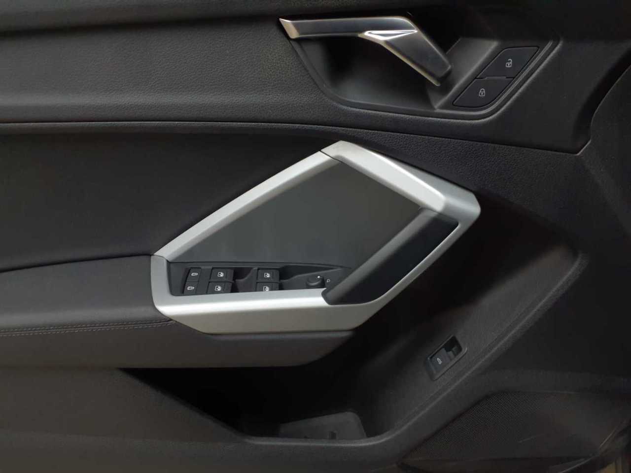 Audi Q3 35 TDI S tronic S line 19