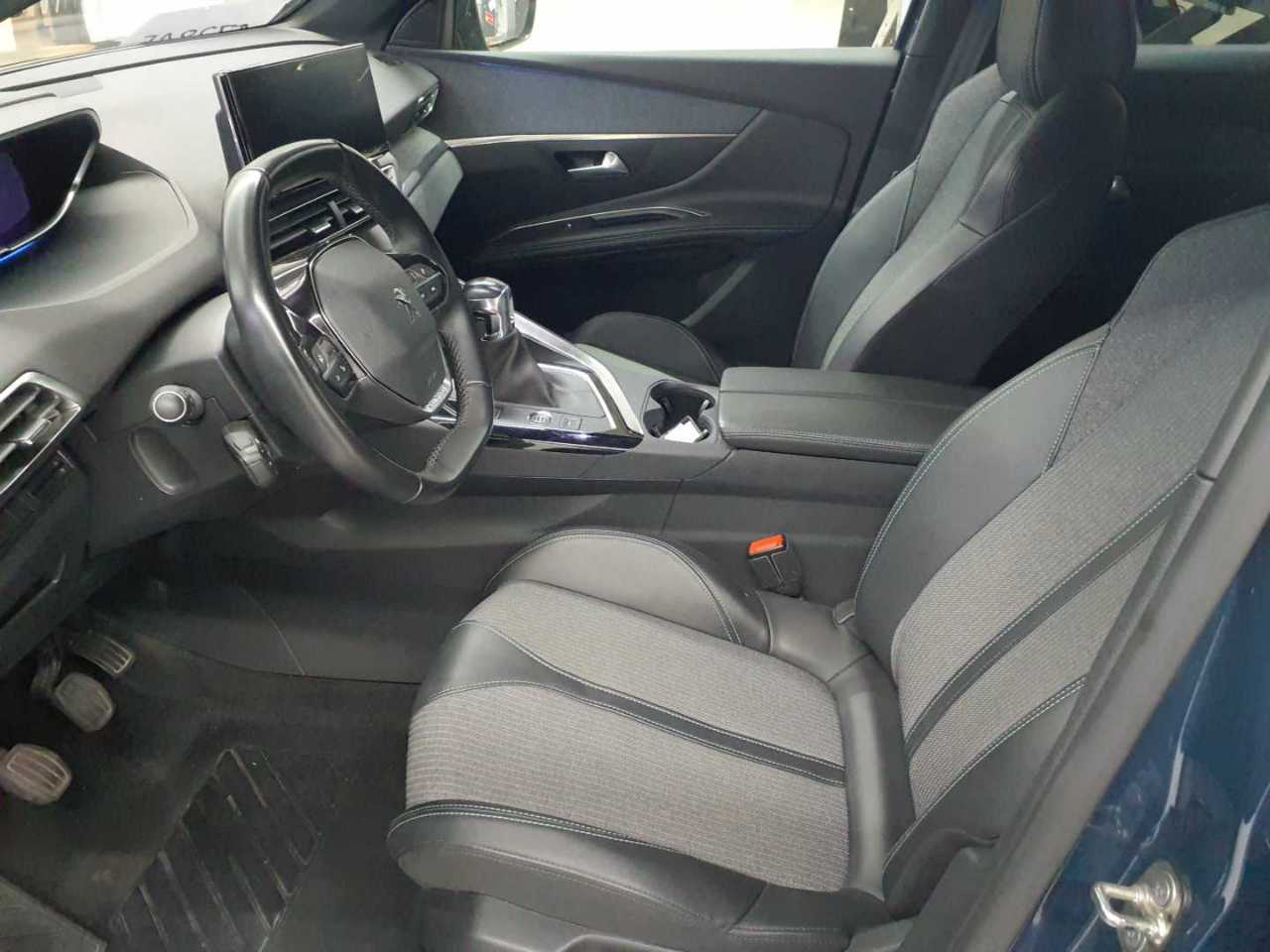 Peugeot 3008 PureTech 130 Stop & Start GPF Allure Pack 7