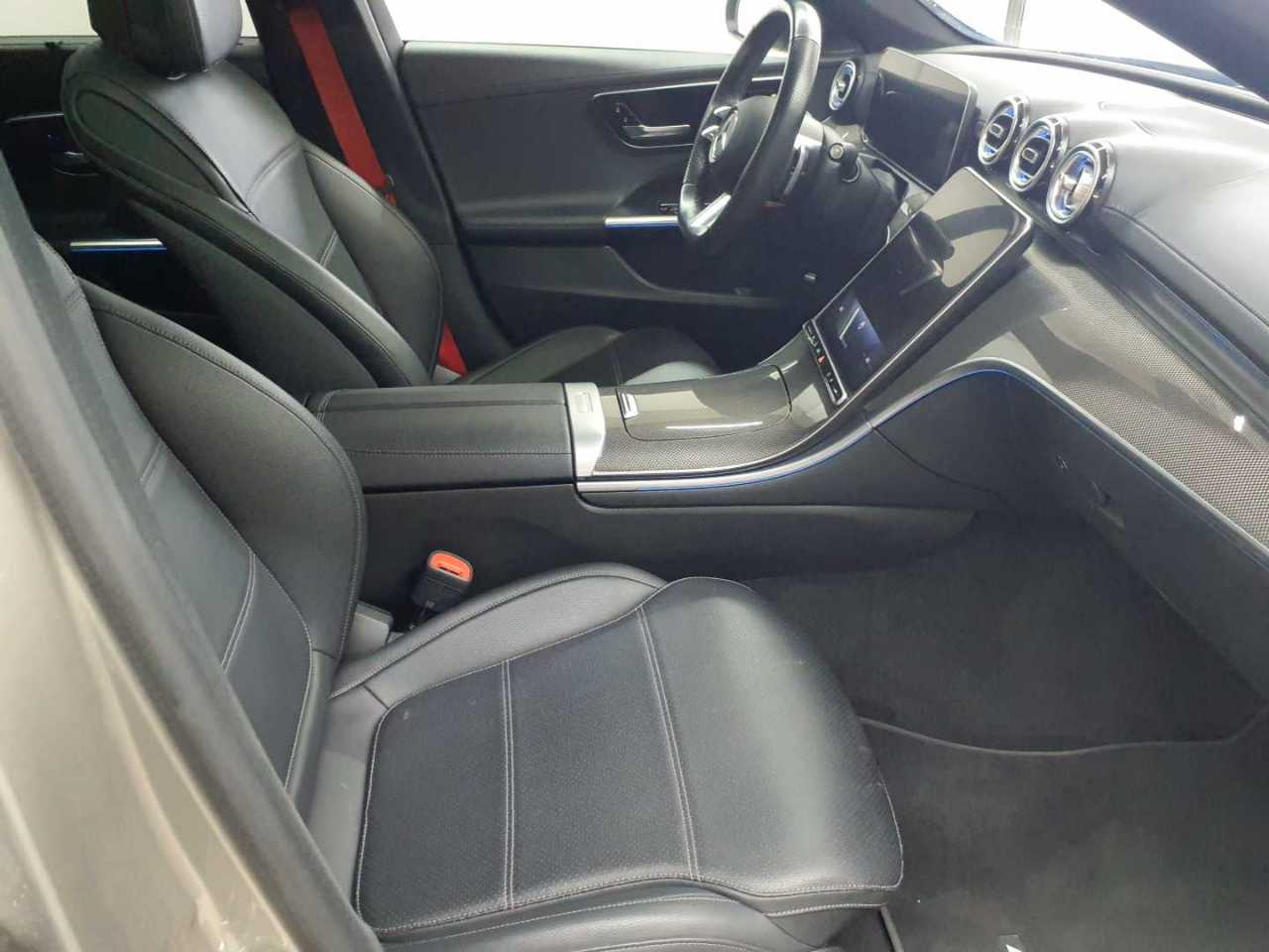 Mercedes-Benz C 300 d 9G-TRONIC 4Matic AMG Line 8