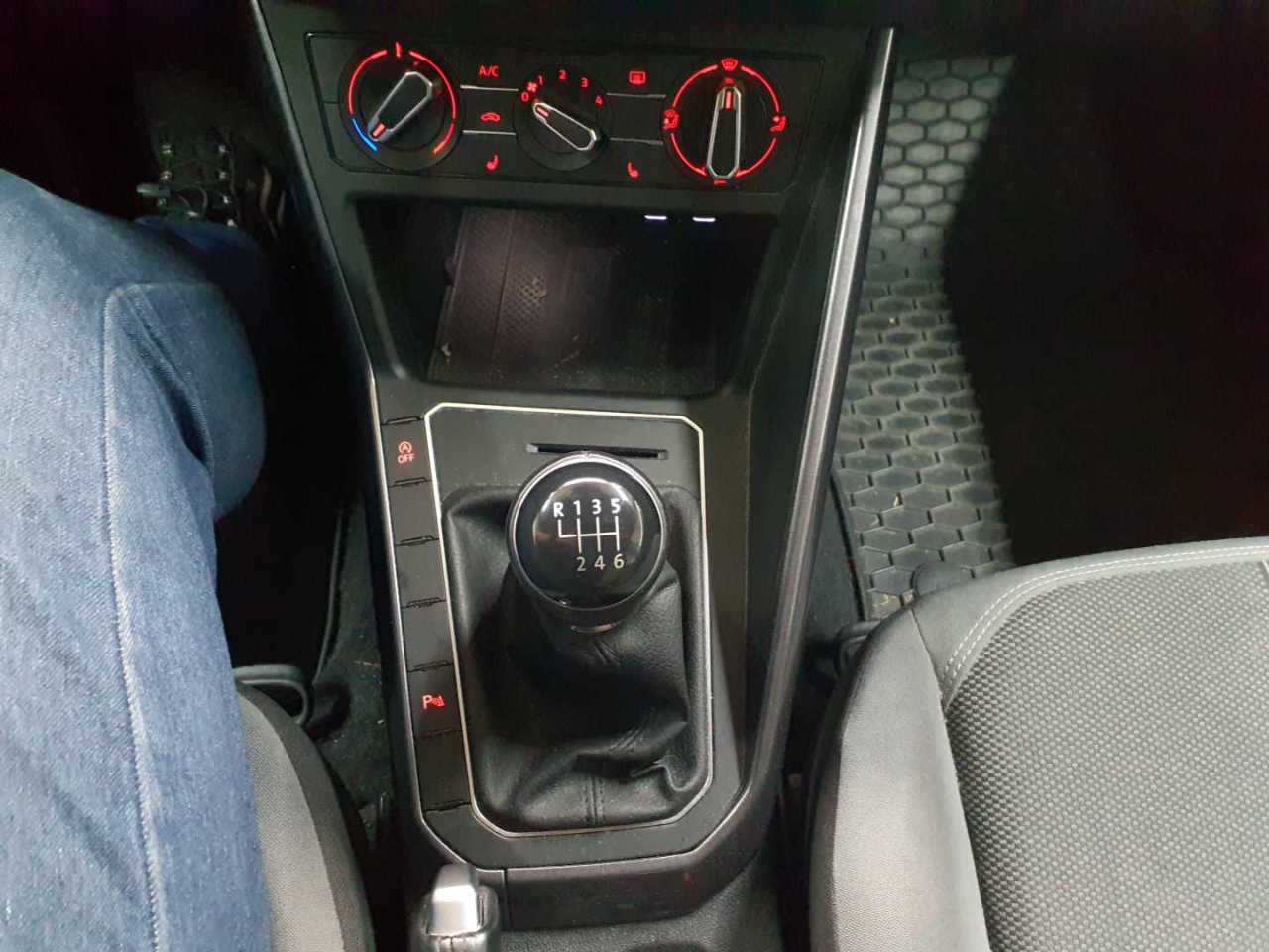Vw Polo 1.0 TGI Highline 10